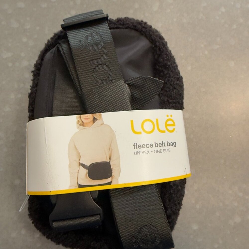 Lolë Black Fleece Belt Bag – Unisex One Size (NWT) - Picture 3 of 9